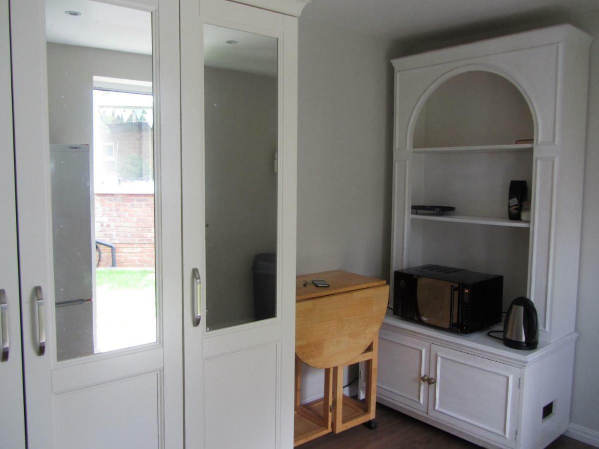 Studio Stanmore  Ngoại thất bức ảnh